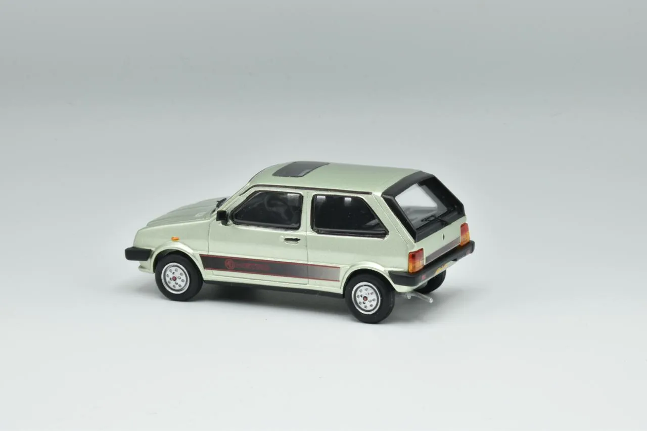 Brooklin Lansdowne MG Metro 1983 miniature vert opalin