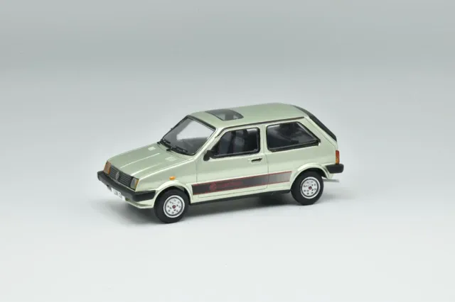 Brooklin Lansdowne MG Metro 1983 miniature vert opalin