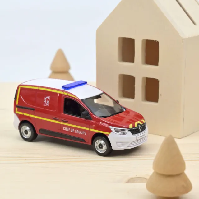 Norev Renault Express 2021 miniature 1/43 Pompiers Chef de Groupe