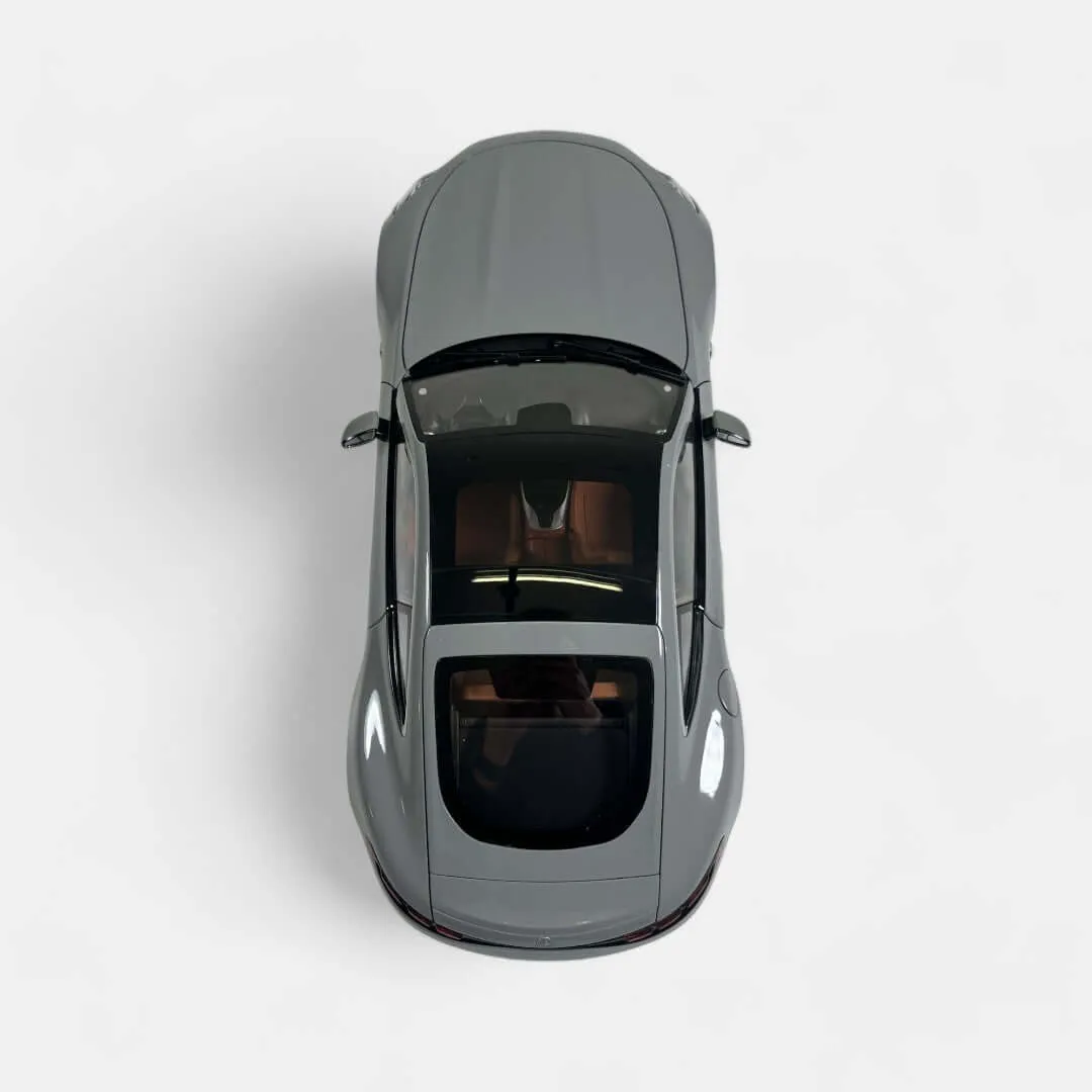 NZG Mercedes-AMG GT 63 gris alpin voiture miniature 1:12 ouvrante