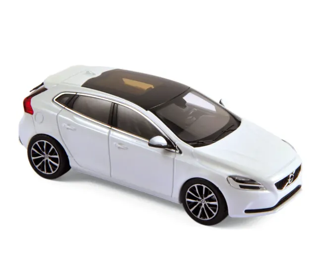 Norev Volvo V40 2016 blanc cristal voiture miniature 1/43 berline