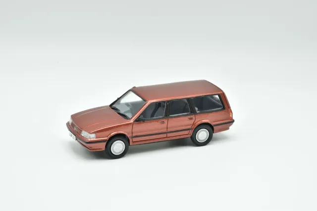 Brooklin Lansdowne 1984 Austin Montego Estate miniature rouge métallisé
