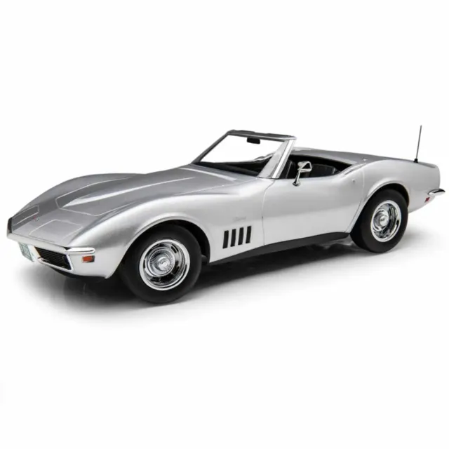Norev Chevrolet Corvette Convertible 1969 miniature 1/18 argent cabriolet