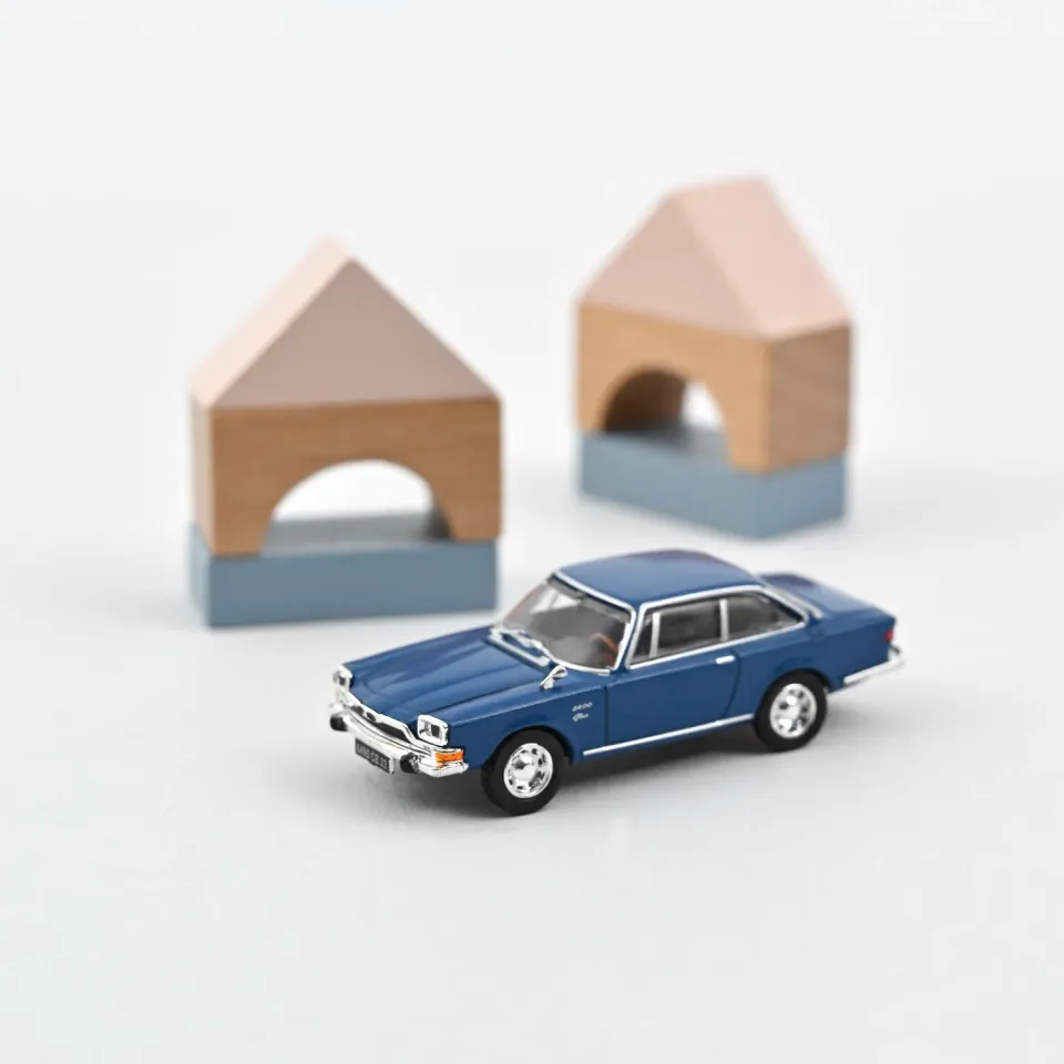Norev Glas V8 1967 miniature 1/87 bleue ancienne
