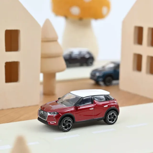 Norev DS 3 Crossback Rouge voiture miniature 1/64 métal