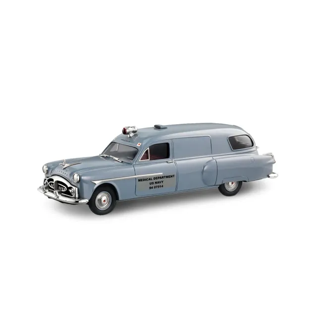 Brooklin CSV 1951 Henney-Packard Navy miniature ambulance