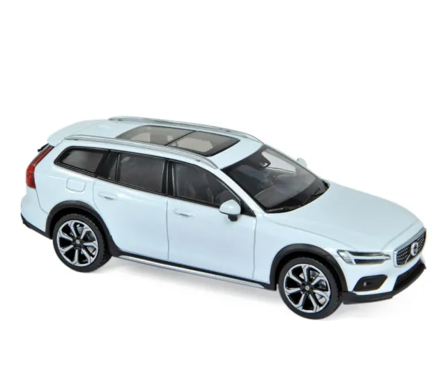 Norev Volvo V60 Cross Country 2019 miniature 1/43 blanc