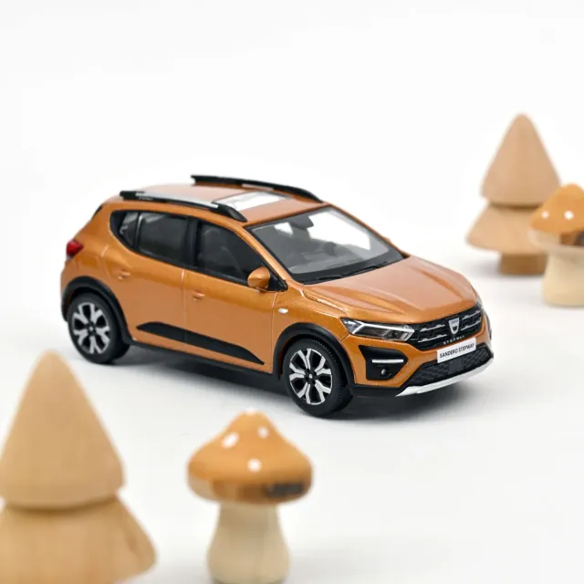 Norev Dacia Sandero Stepway 2021 voiture miniature 1/43 Orange Atacama