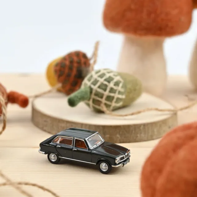Norev Renault 16 Super 1967 miniature 1/87 vert foncé