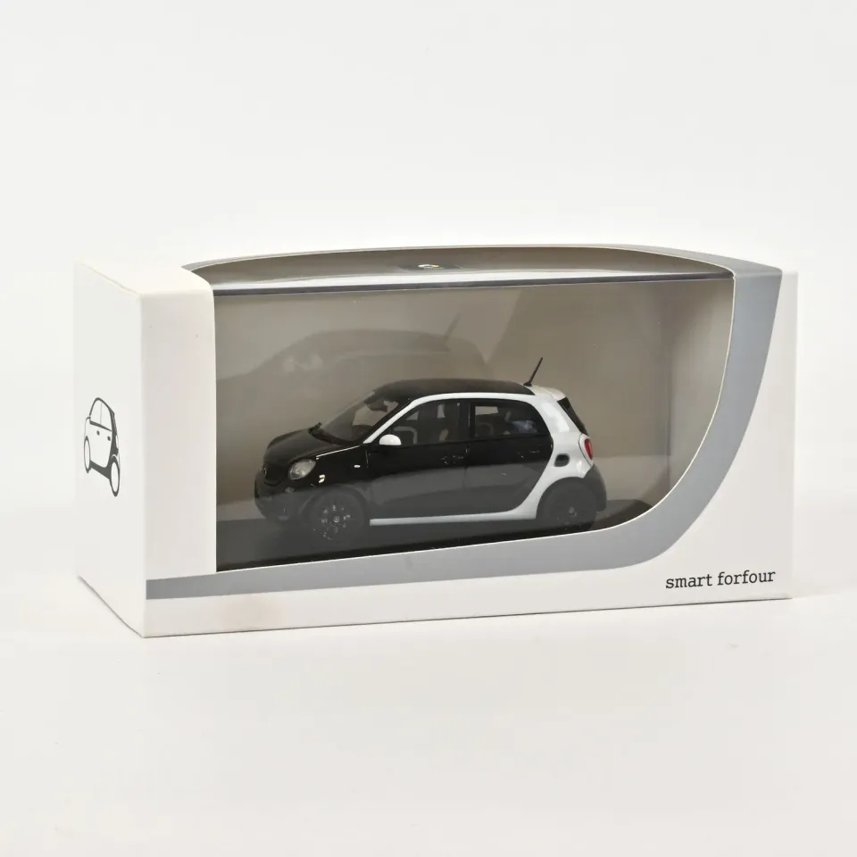 Norev Smart Forfour 2015 voiture miniature 1/43 noir blanc