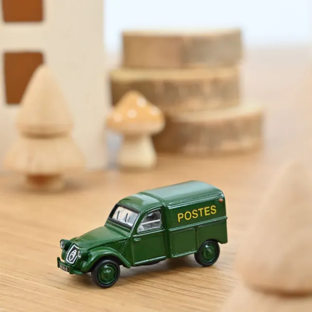 Norev Citroën 2CV AU 1952 miniature 1/87 Postes