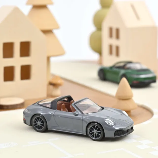Norev Porsche 911 GTS Targa 2024 jet-car 1/43 grise