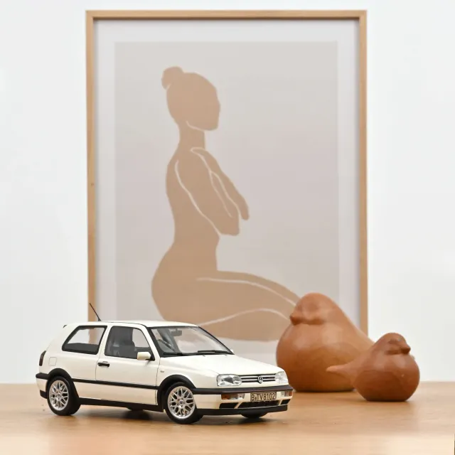 Norev VW Golf GTI 20 ans 1996 miniature 1/18 blanche