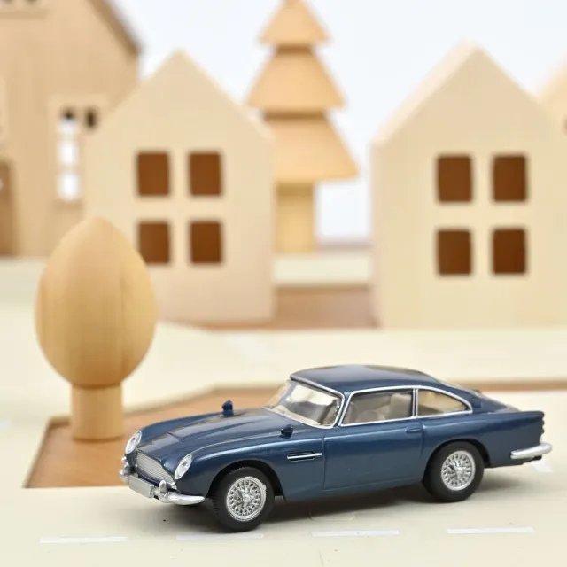 Norev Aston Martin DB5 1963 miniature 1/43 Bleu Sierra