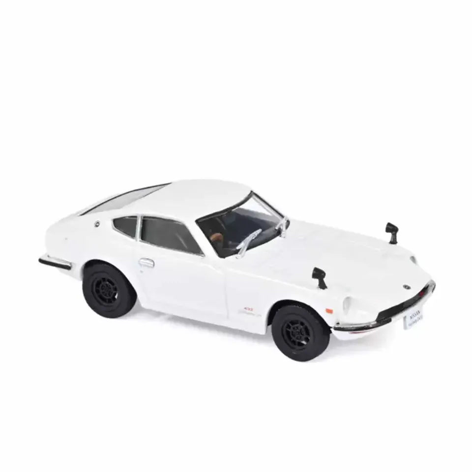 Norev Nissan Fairlady Z 1969 blanc voiture miniature 1/43