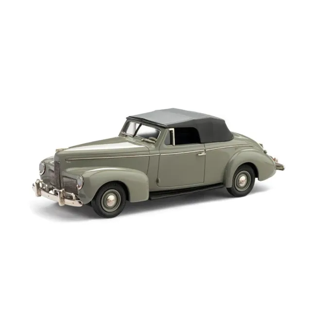 Brooklin Limited 1940 Nash Ambassador miniature gris