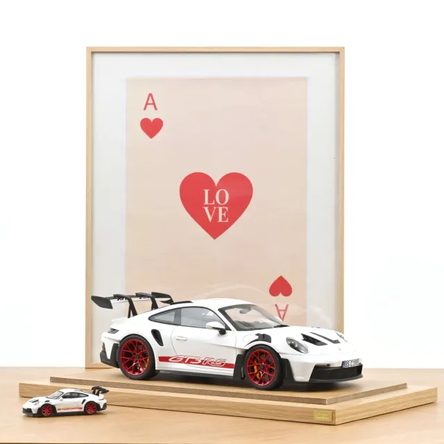 Norev Porsche 911 GT3 RS 2022 miniature 1/12 blanc pyro