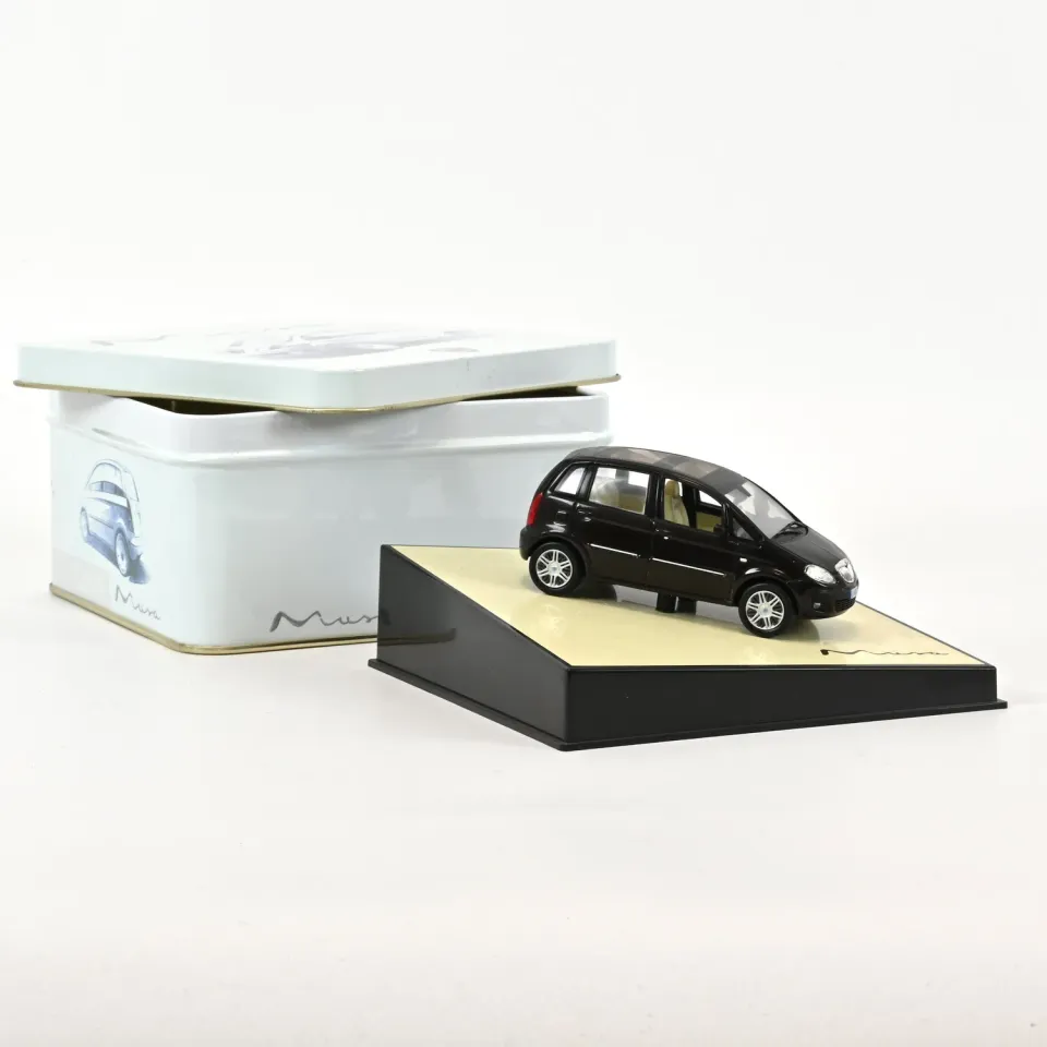 Norev Lancia Musa miniature 1/43 monospace beige