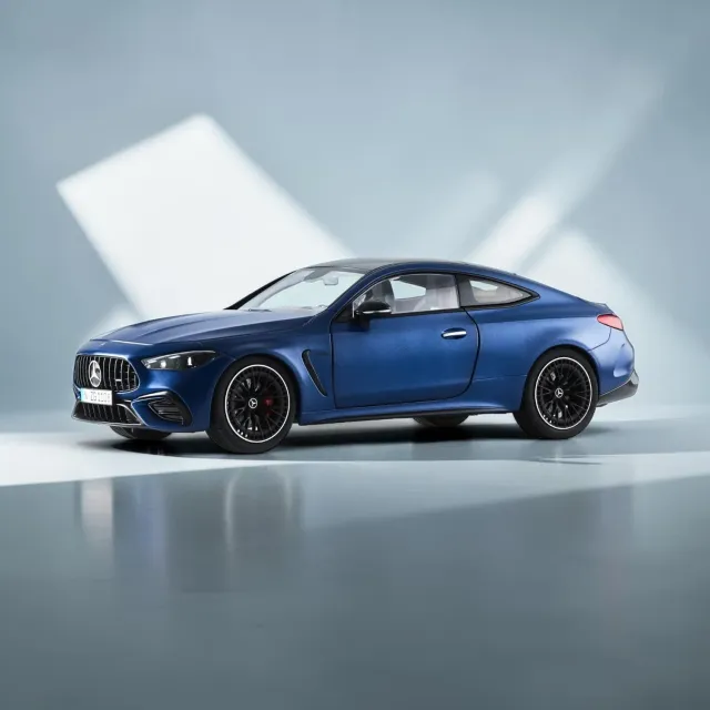 NZG Mercedes-AMG CLE 53 Coupé miniature 1/18 bleu spectral
