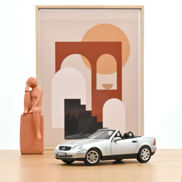 Norev Mercedes SLK 1996 voiture miniature 1/18 argent brillant