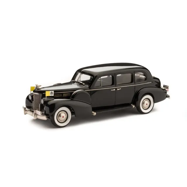 Brooklin Vatican Cars 1938 Cadillac V8 Series 75 Imperial Touring Sedan miniature 1:43 noire
