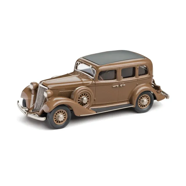 Brooklin Limited 1933 Graham M64 Bluestreak miniature collector