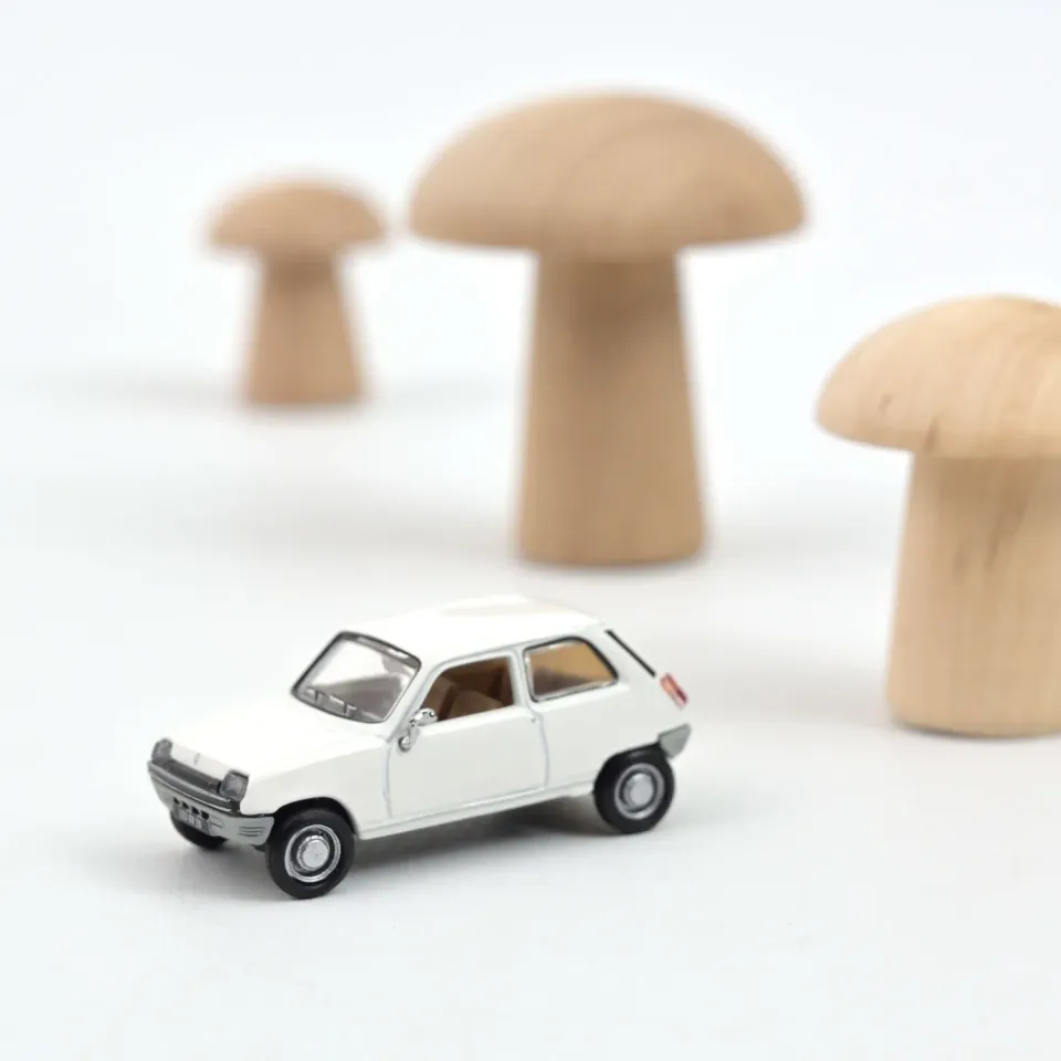 Norev Renault 5 TL 1972 voiture miniature 1/87 blanc